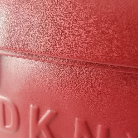 DKNY Tilly - Medium Backback in Red P34 - Picture 4 of 8